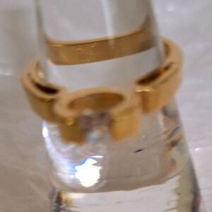 A Women's 18K HGE Gold Ring CZ Elegant Cocktail Evening Feminine Unique Sz 6